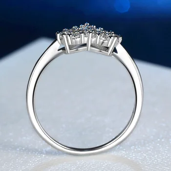 925 Sterling Sølv Hjerte-formet diamant Kvindelige bejlere Romantisk Gave Hjerte Elsker Zircon CZ Ringe til Kvinder Fine Smykker