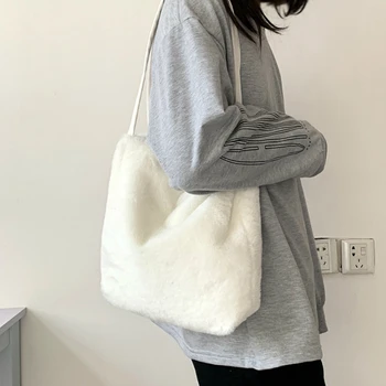 Lady Søde Kvinder bag 2020 vinter nye shopper Solid fuzzy Varm skuldertaske Tote Håndtasker Små kosmetiske Taske til piger Punge