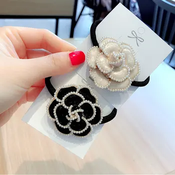 Luksus Berømte Mærke Designere Camellia Pearl Krystal Print Elastisk Hår Bands Elegant Hår Til Piger Elastik Tyggegummi For Kvinder
