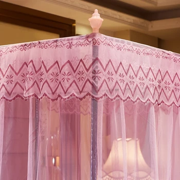 Nye Pink Quadrate Myggenet Palace Netting Med Jern-Rør Ramme Romantiske Blonder Lys Gul Blå Tre-Dørs Moustiquaire 1.8 M