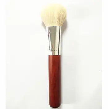 Træ i høj kvalitet håndtag blusher børste professionel goat hair sculpting børste bløde dyr hair powder brush i makeup